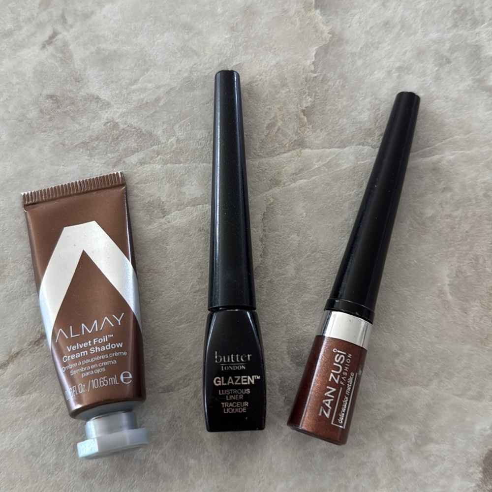 Fenty Beauty Snap Shadow Palette #5 Peach with Black and Brown Eye Liners Bundle - Picture 3 of 9